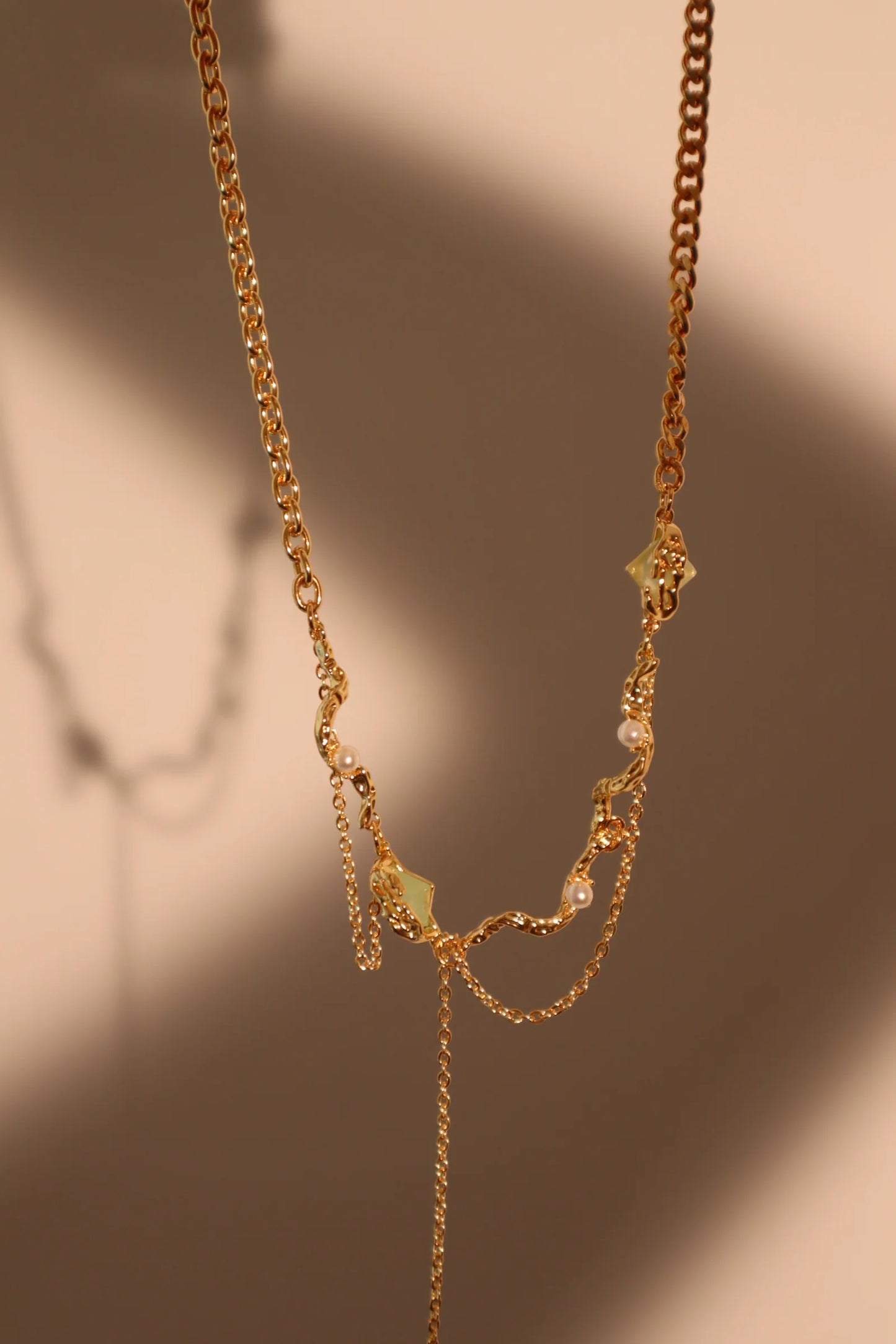 Elain's Garden 18K Gold Necklace